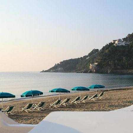 Hotel Club Poseidon Stalettì Buitenkant foto