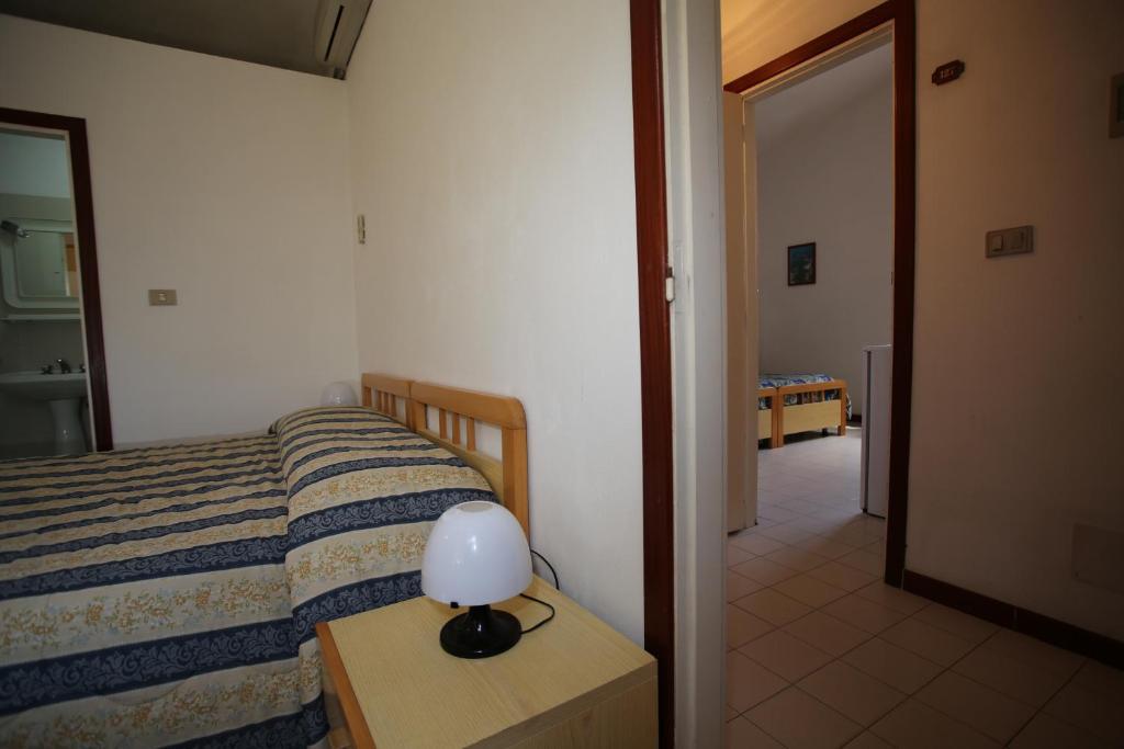 Hotel Club Poseidon Stalettì Kamer foto